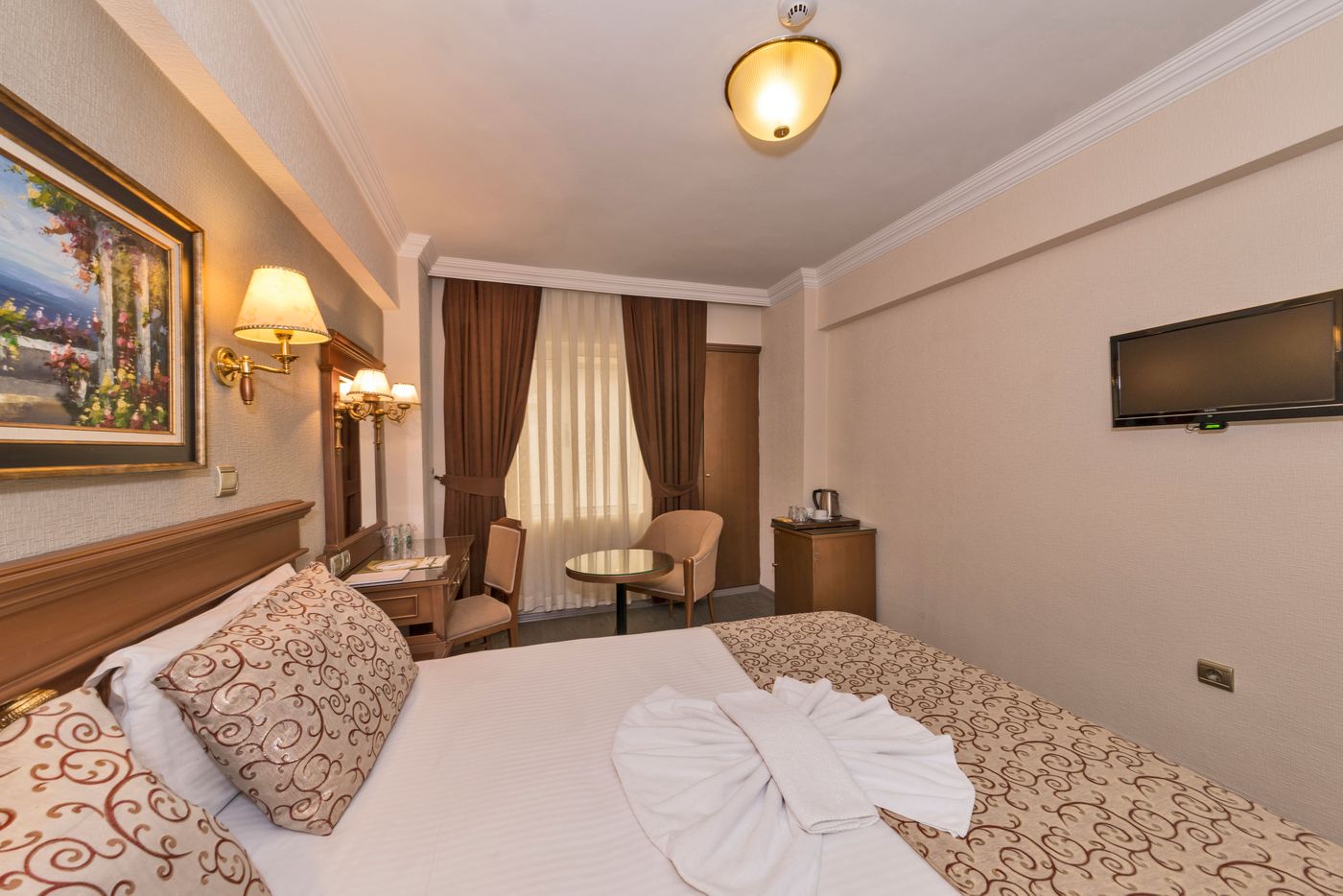 Laleli-Gonen-Hotel-Room-5
