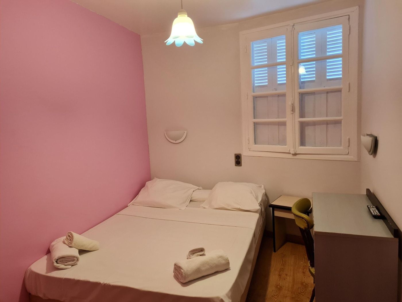 Hôtel Le Milan-France-LOURDES-Room-6