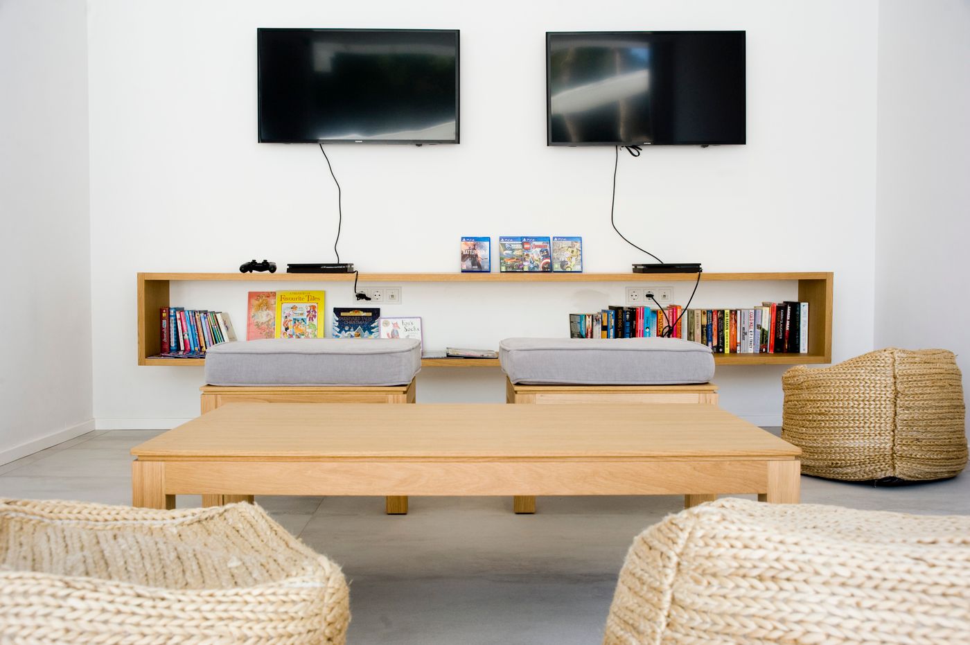 Hotel-Anfora-Ibiza-Sports-and-Entertainment-62