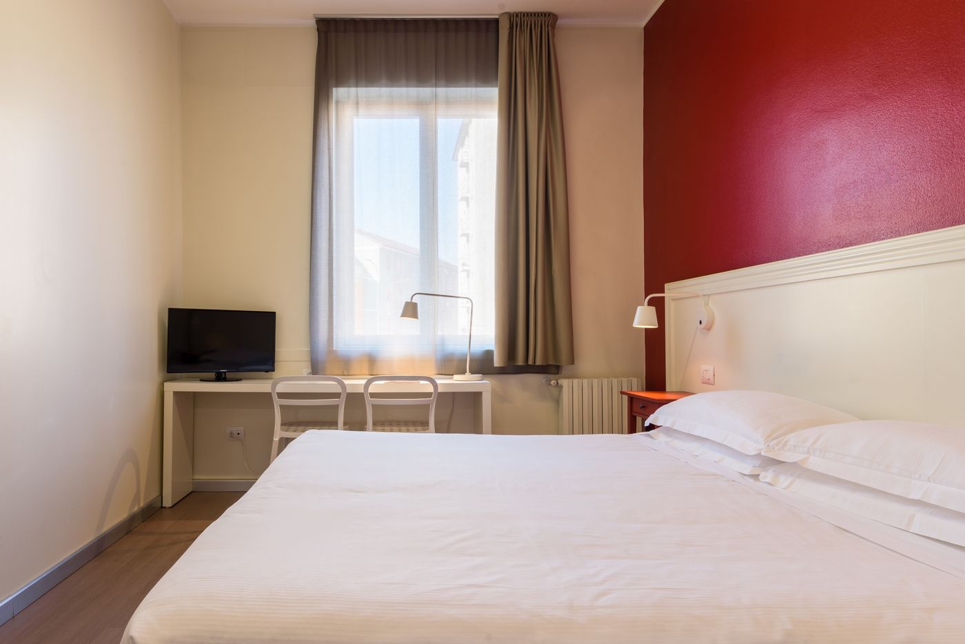 B-B-Hotel-Milano-Ornato-Room-15