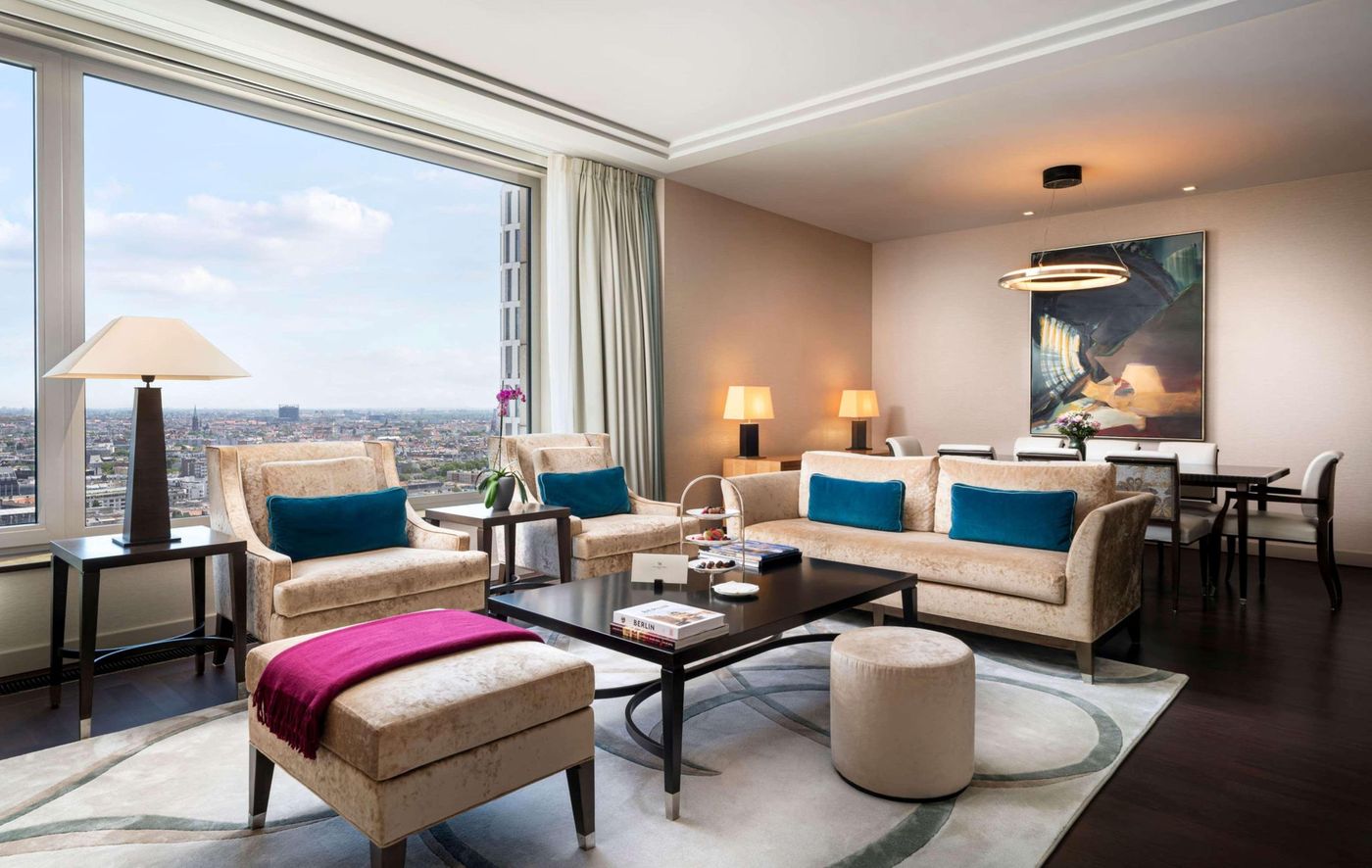 Waldorf-Astoria-Berlin-Room-54
