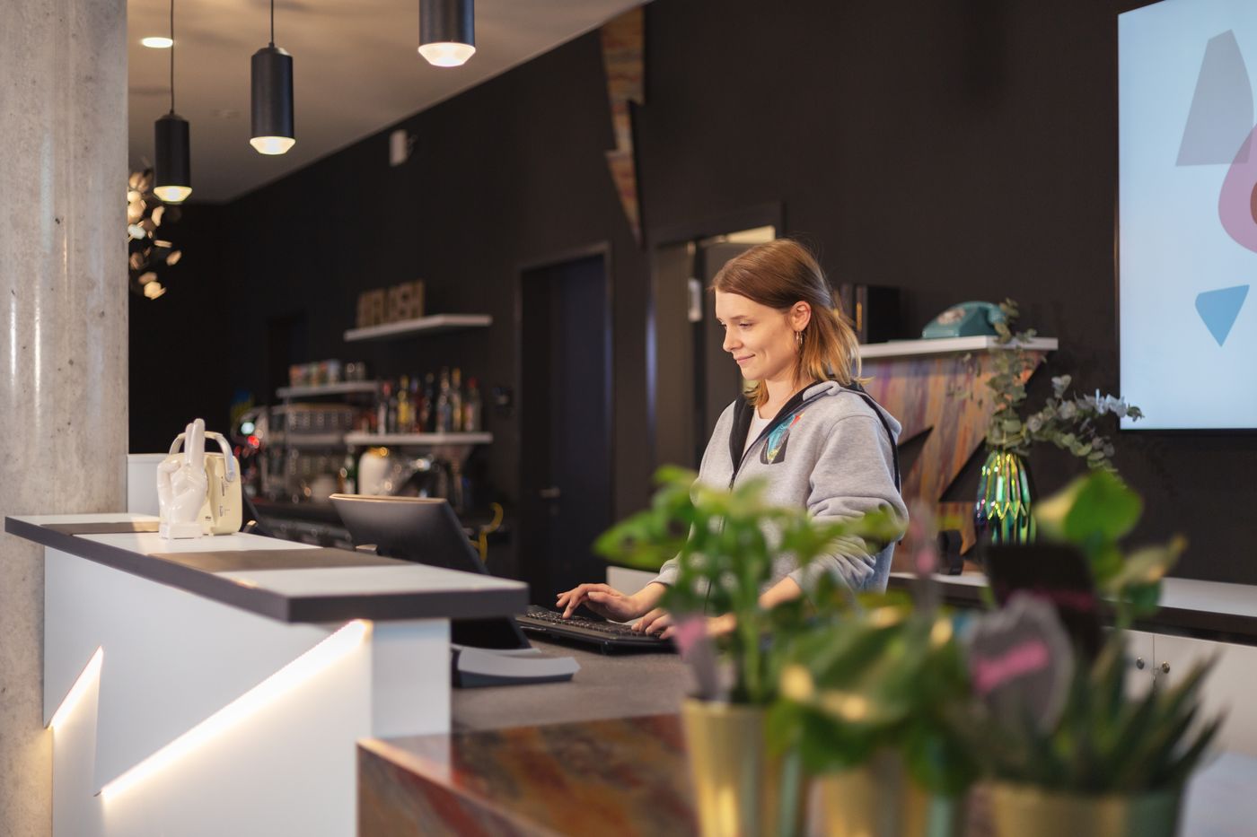 the-niu-Flash-Lobby-6