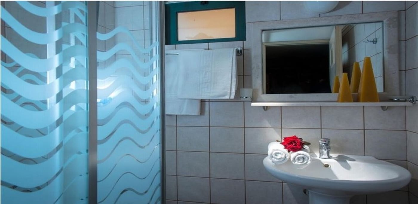 Diamond-Village-Room-20