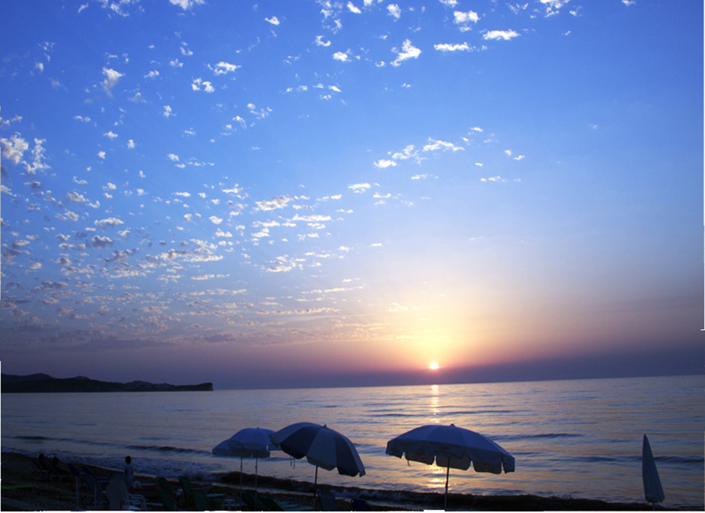 Nireas-Studios---Apartments-Beach-36