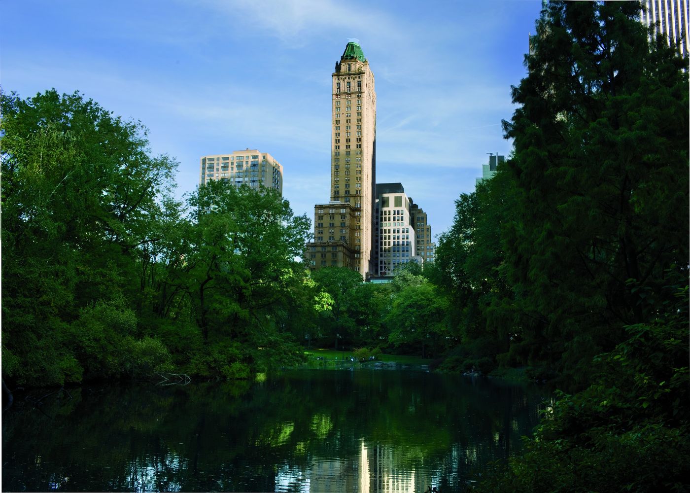 The-Pierre--A-Taj-Hotel-General-view-75