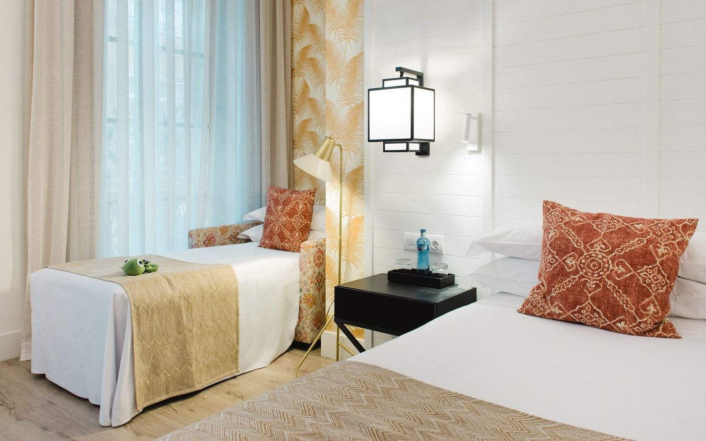 Molina-Lario-Room-28