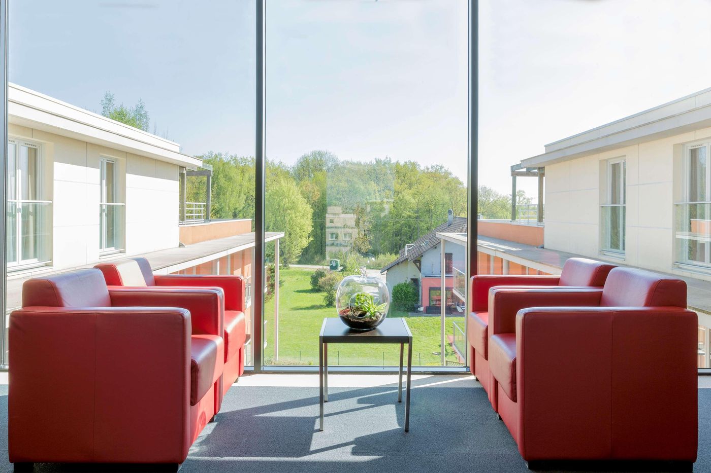 Best Western Park Hotel Geneve-Thoiry-France-Thoiry-Lobby-9