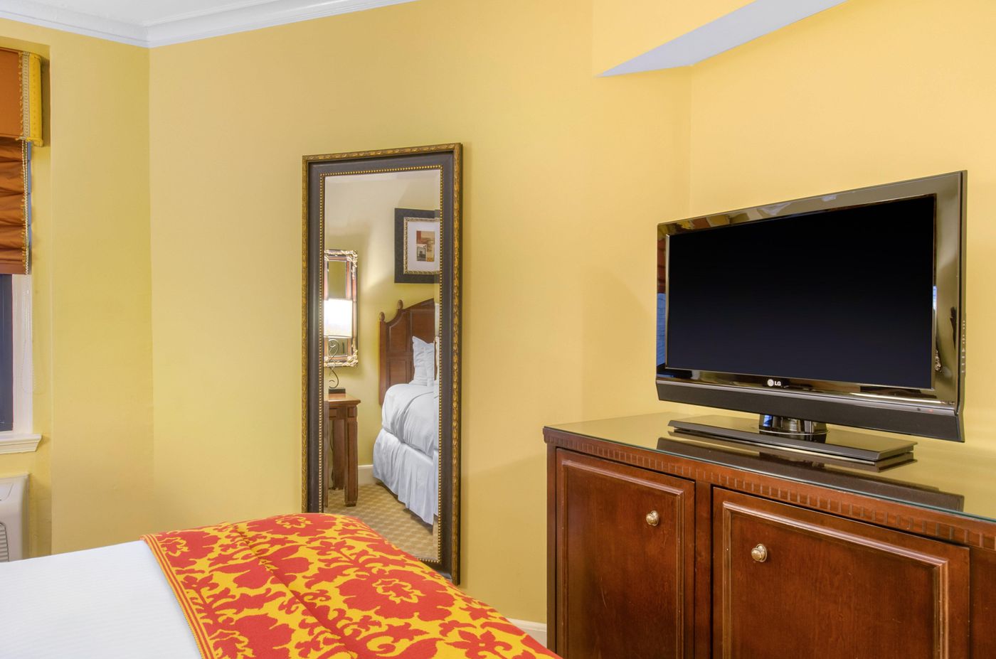 Omni-Parker-House-Room-42