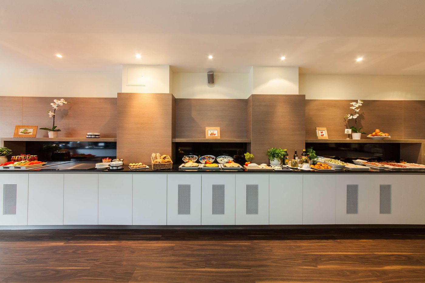 Hotel-Aldea-Berlin-Centrum-Restaurant-47