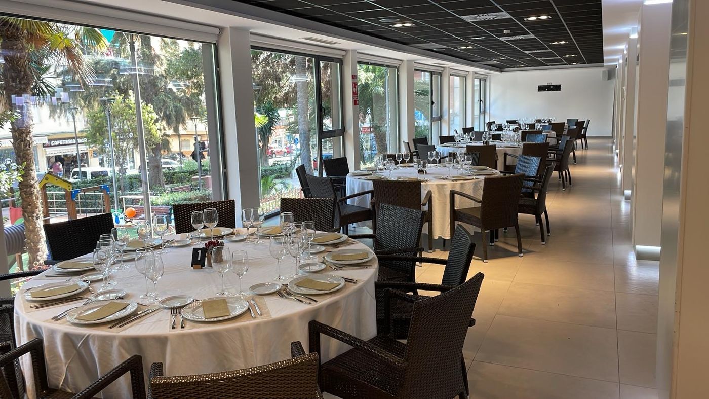 Melina-Conferences-31