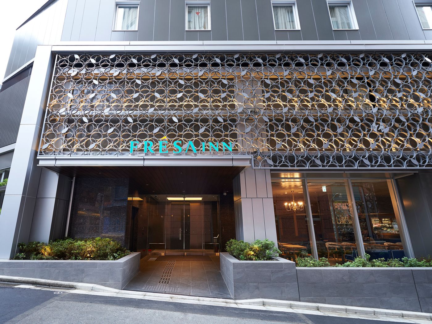 Sotetsu Fresa Inn Tokyo-Roppongi-Japan-Tokyo-General view-1