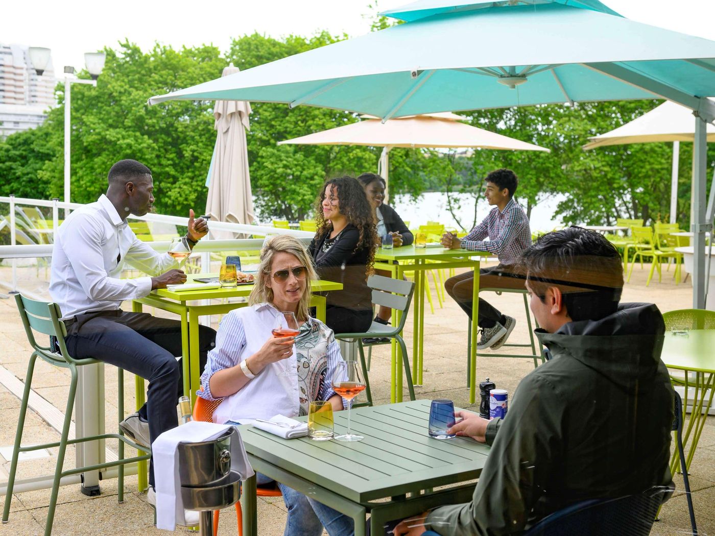 Novotel-Paris-Creteil-Le-Lac-Bar-54