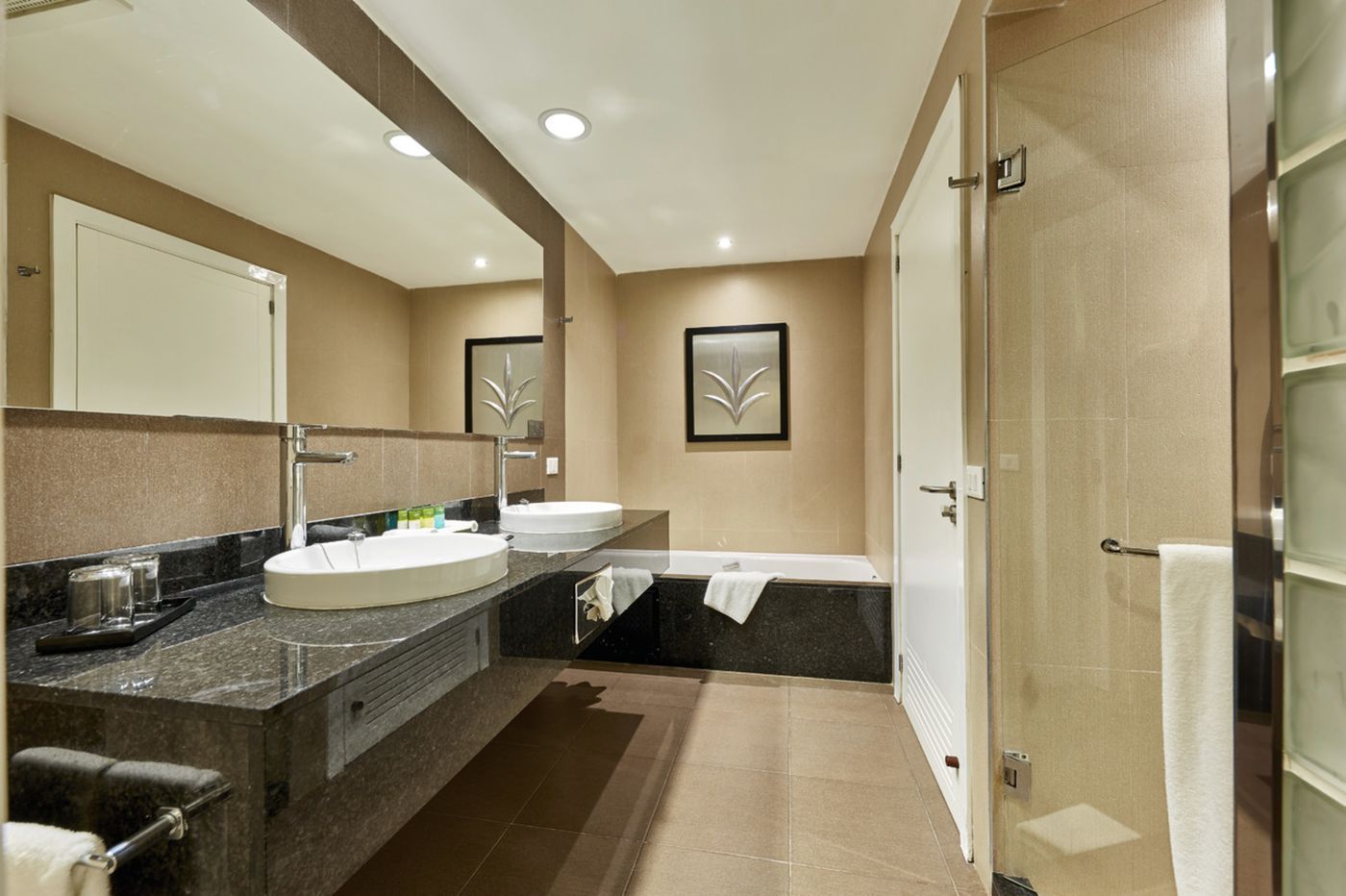 Riu-Yucatan-All-Inclusive-Room-26