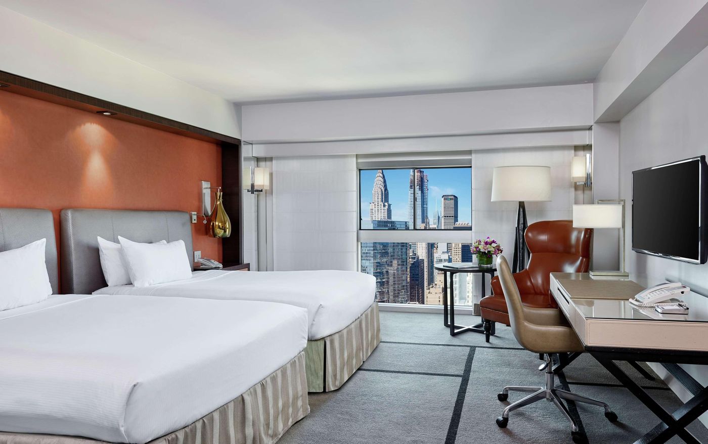 Millennium-Hilton-New-York-One-UN-Plaza-Room-35