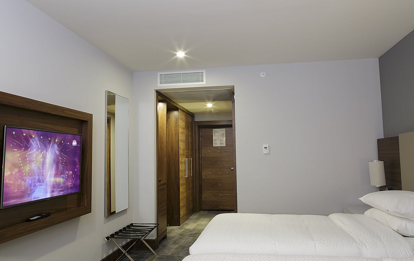 Bof-Hotels-Business-Room-20