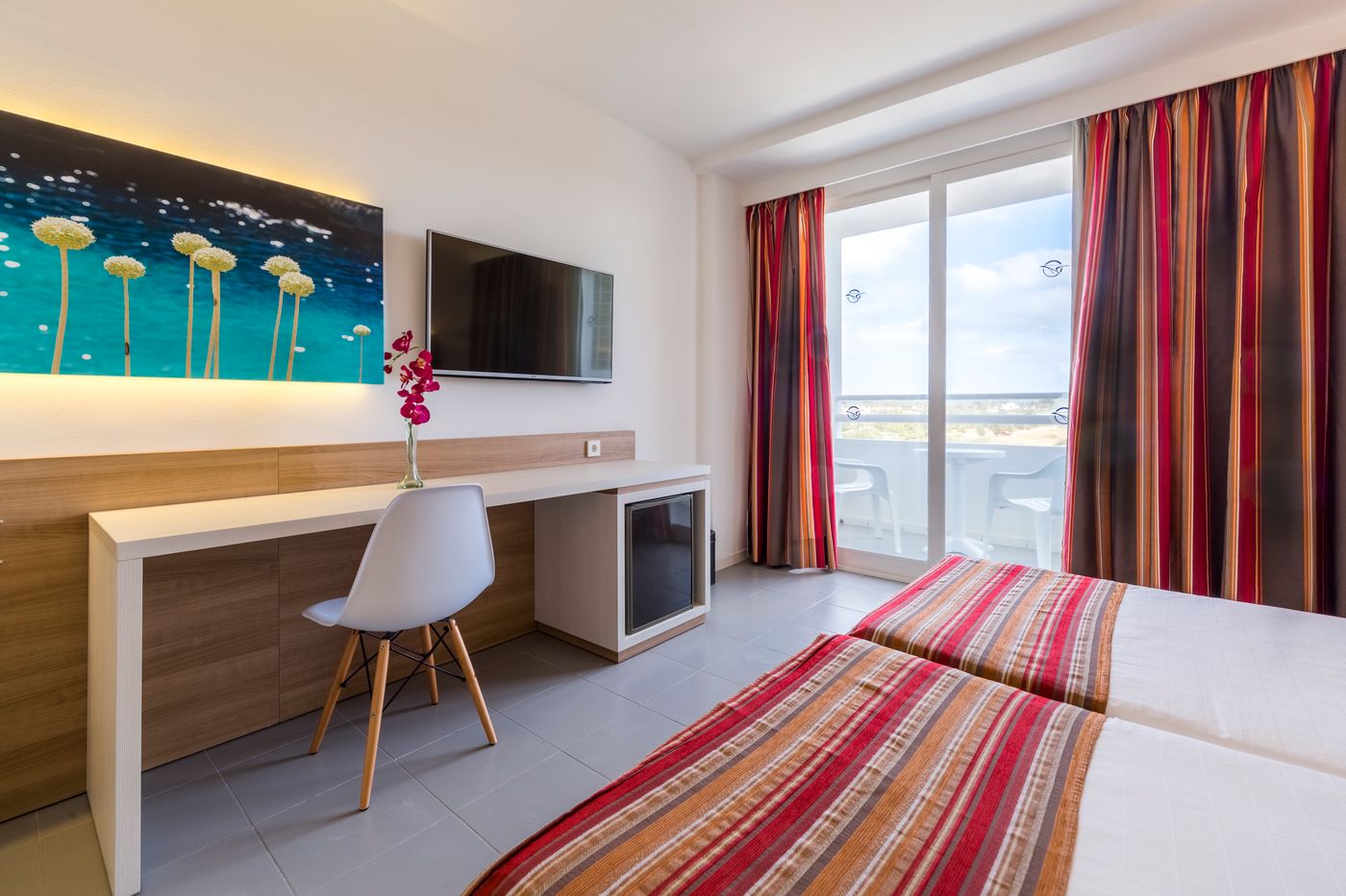 Globales-Mediterrani-Room-20