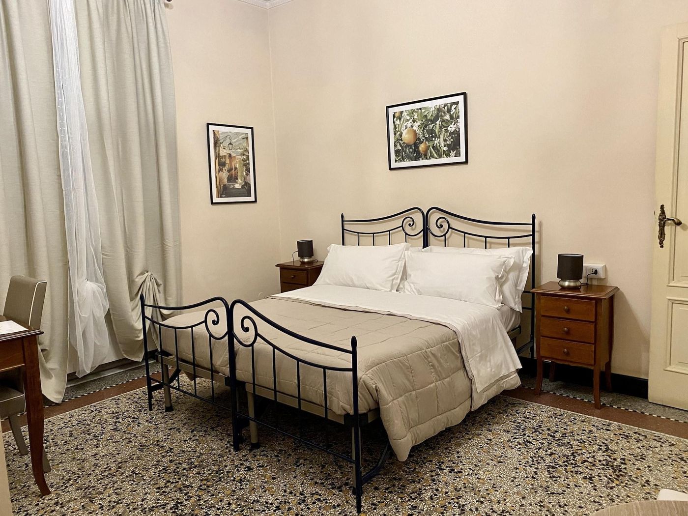Villa-Catelli-Bed-And-Breakfast-Room-18