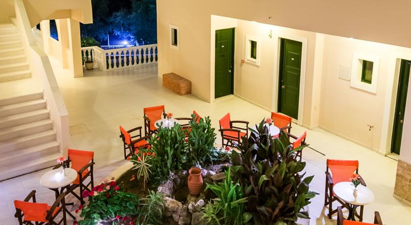 Bozikis Palace Hotel