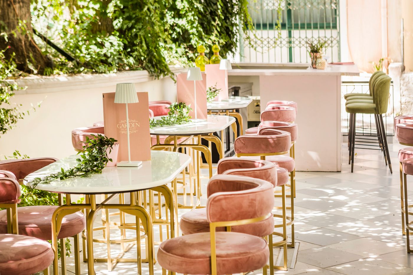 The-Alley-Hotel-Bar-8