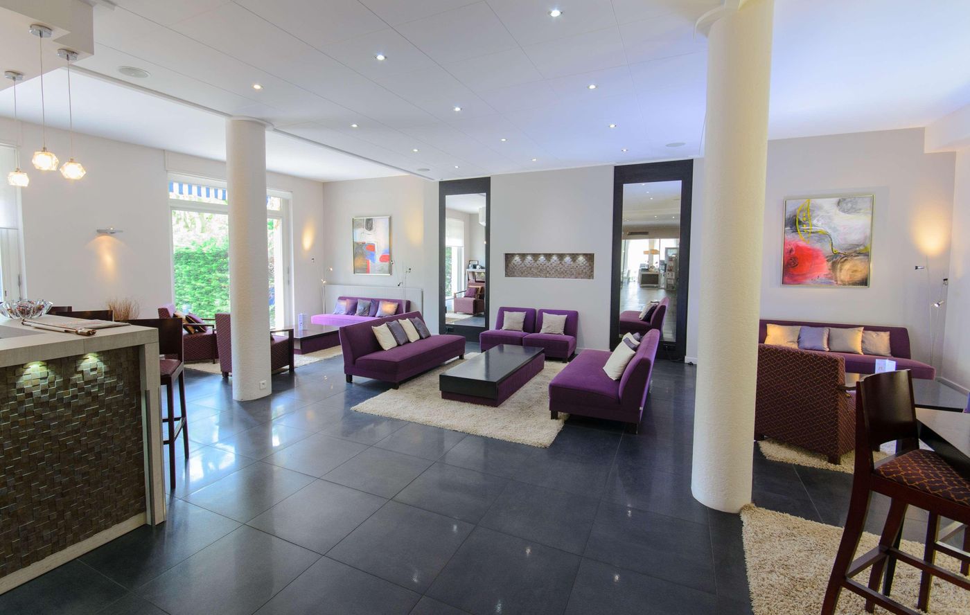 Best Western Plus Hotel Plaisance - France - Villefranche-Sur-Saone - Bar - 6