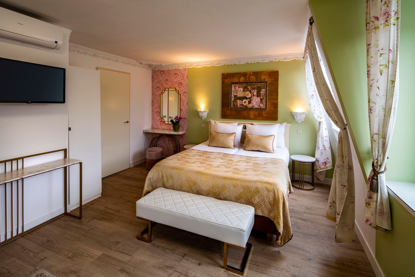 Hotel-Jupiter-Room-25