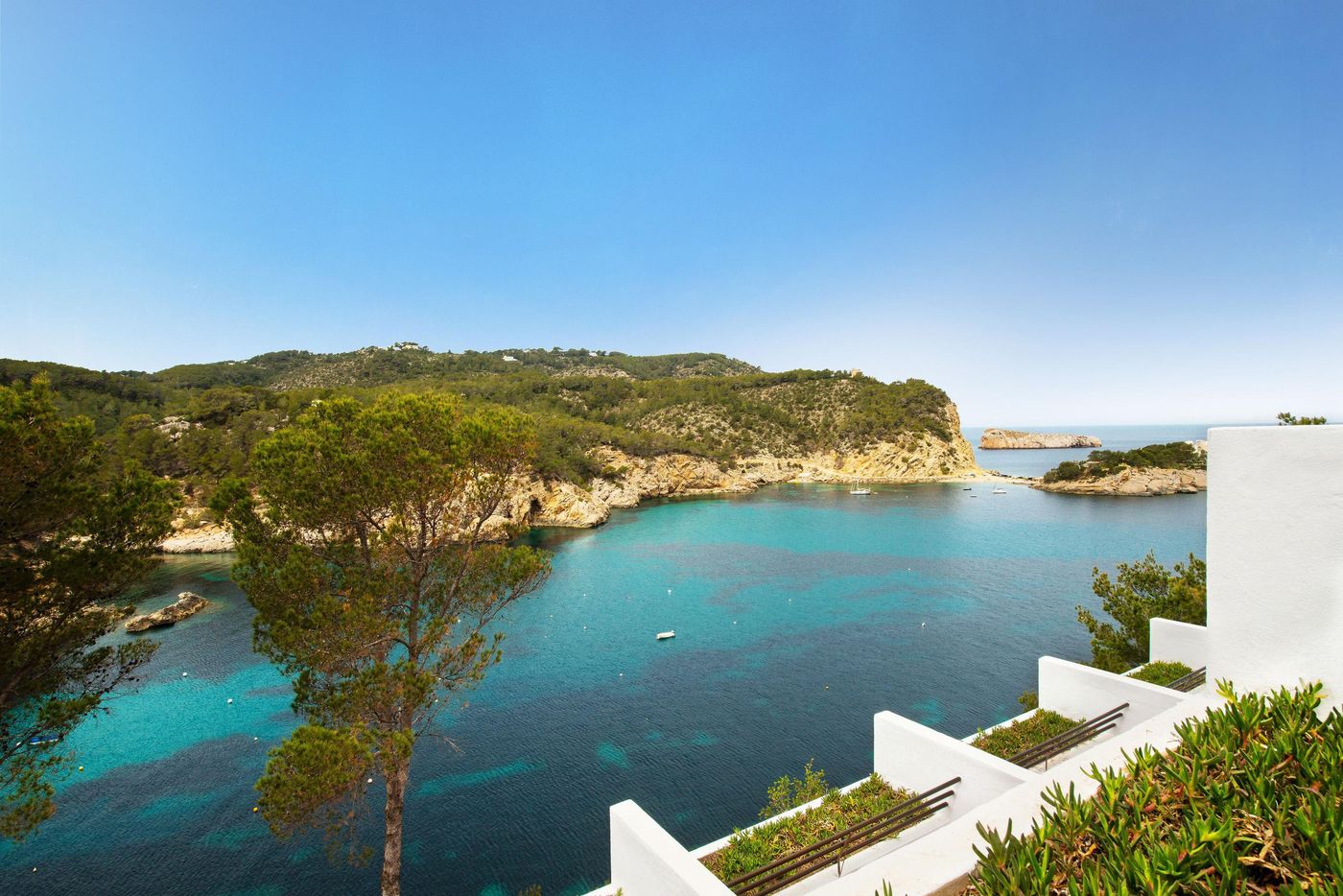 Hotel-Galeon-Ibiza-Room-22