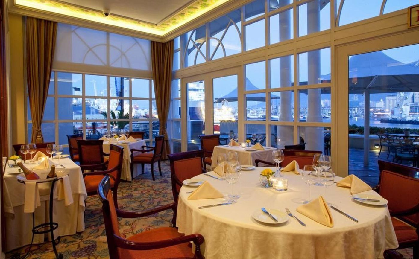 The-Table-Bay-Hotel-Restaurant-41