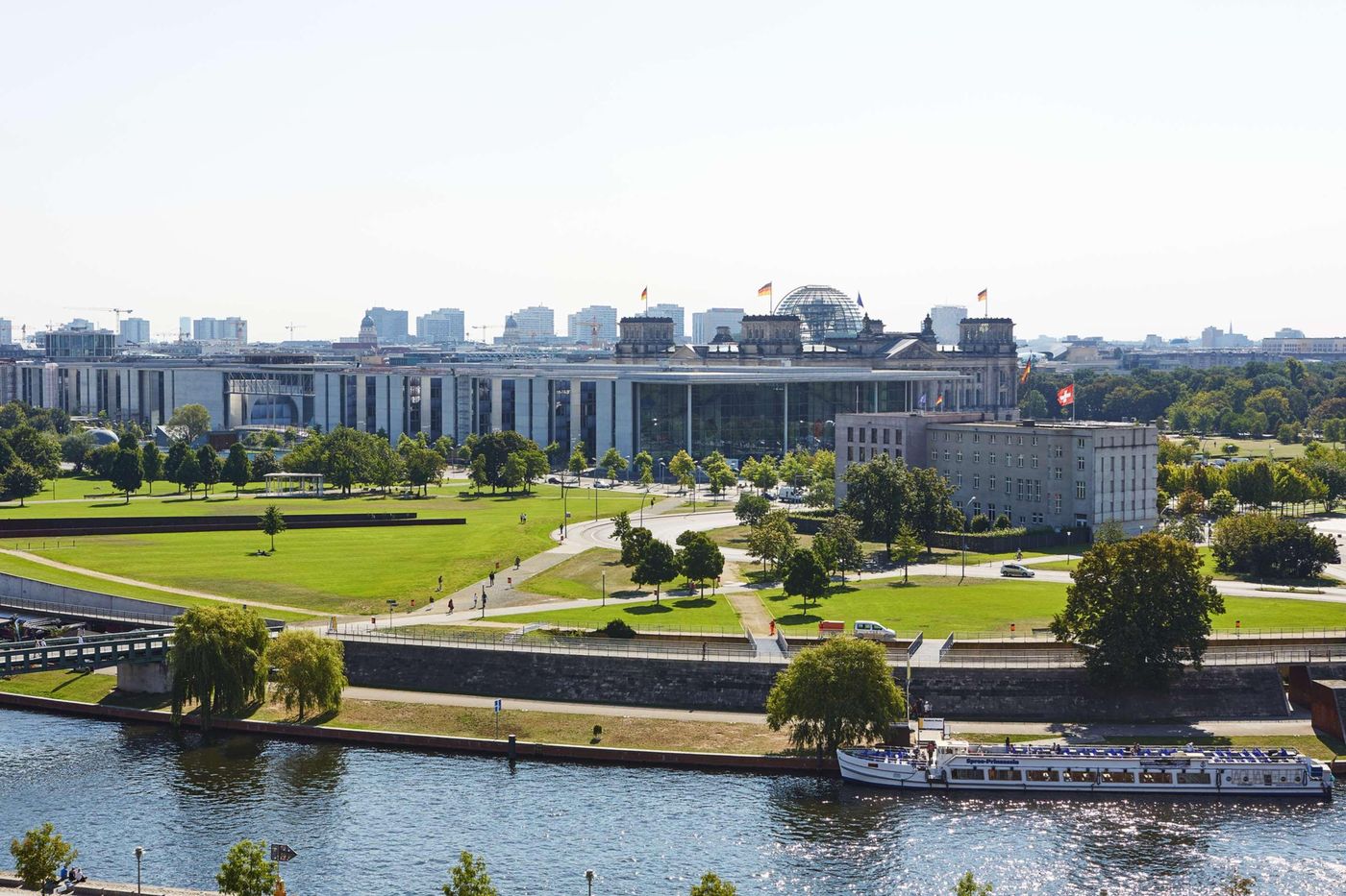 Steigenberger-Hotel-am-Kanzleramt-General-view-5