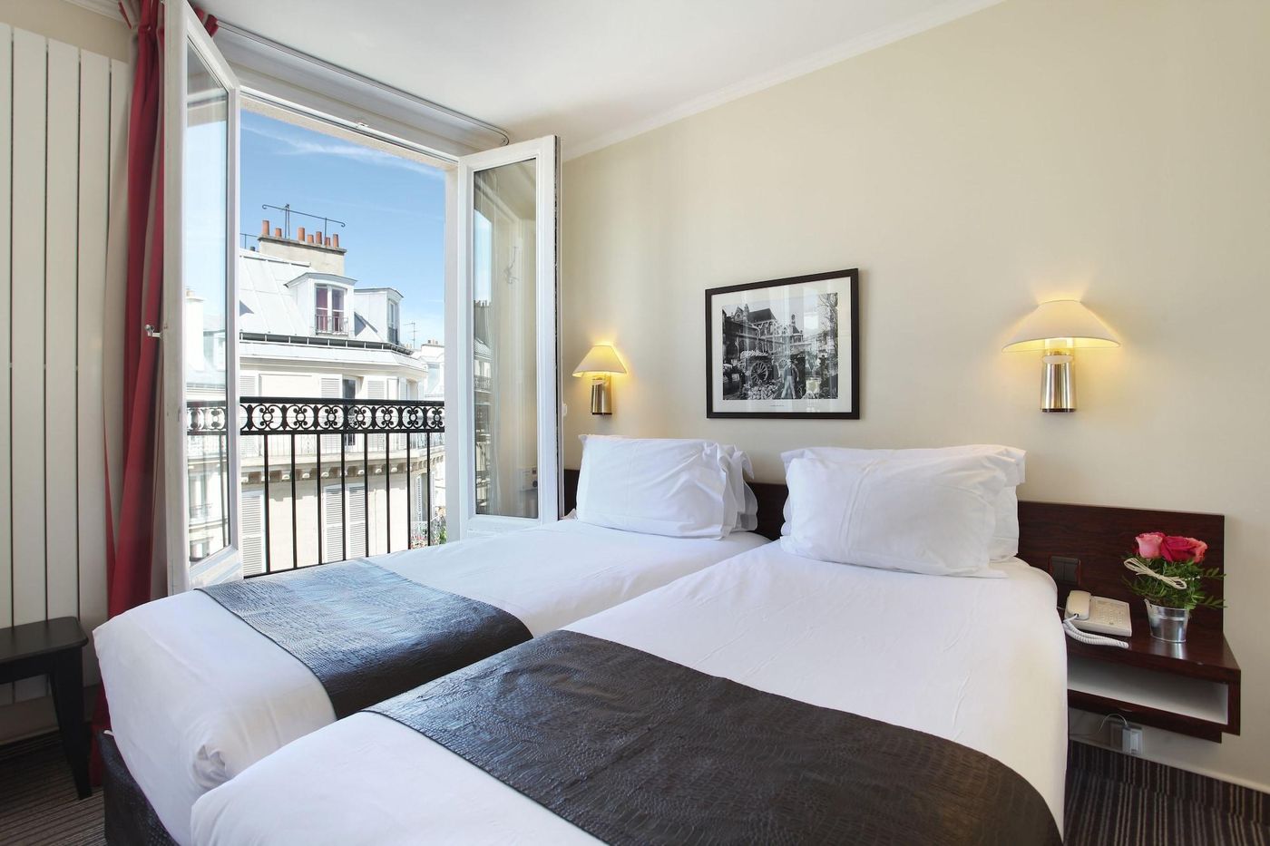 Hotel-du-College-de-France-Room-3