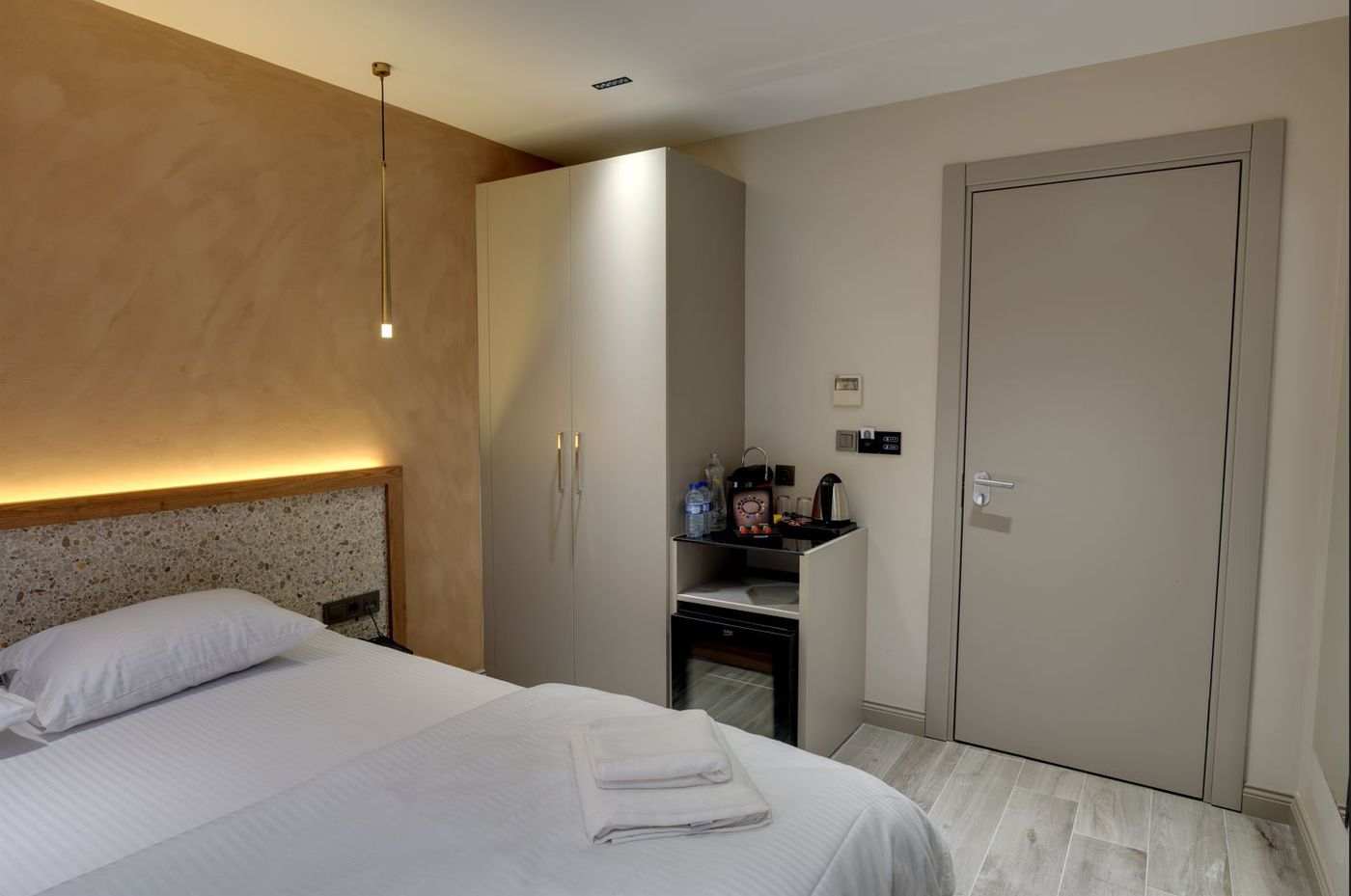 21 Rooms Hotel-Turkey-Istanbul-Room-10