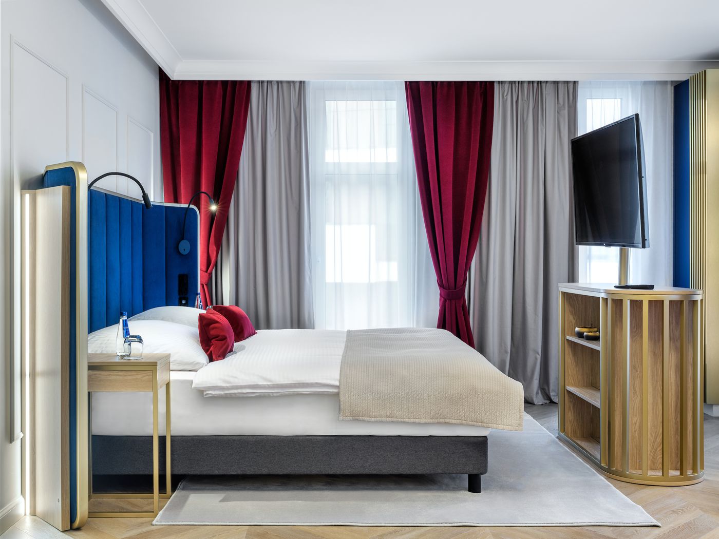 Hotel-Golden-Queen-Room-33