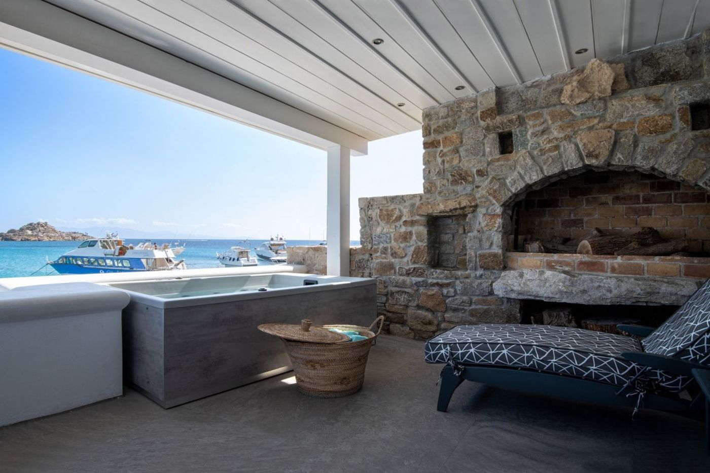 Petinos-Beach-Room-66