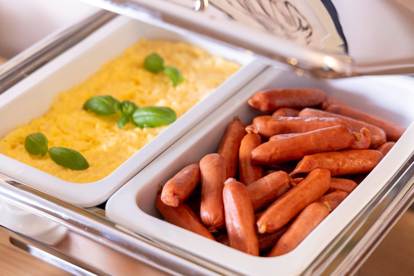 Maxim-Quartier-Latin-Restaurant-61