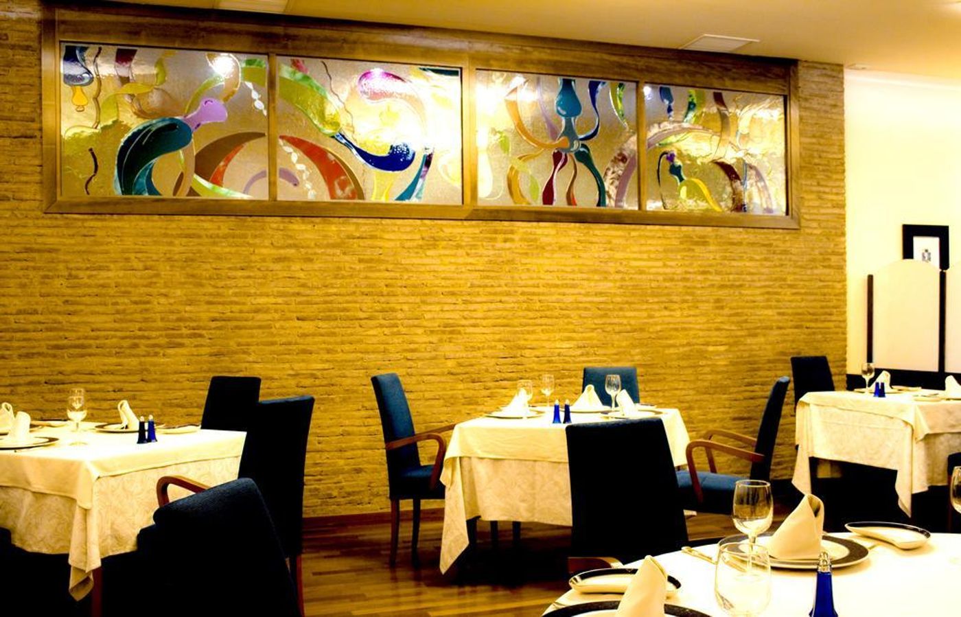 Gran-Hotel-Victoria-Restaurant-10