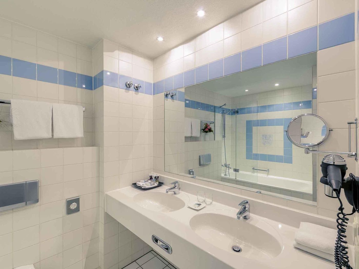 Mercure Hotel Duesseldorf City Center - Germany - DUESSELDORF - General view - 3