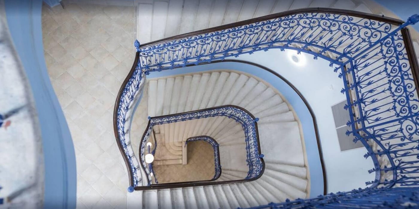 NETIZEN-Budapest-Centre-Hostel-Hotel-Lobby-4