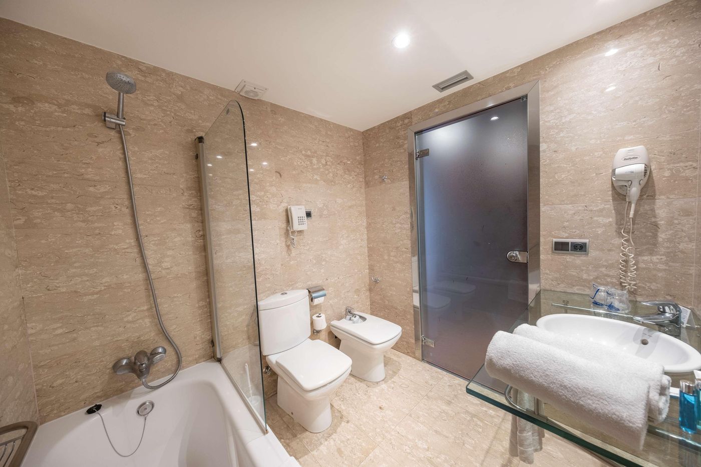 Best-Western-Hotel-Mediterraneo-Room-31