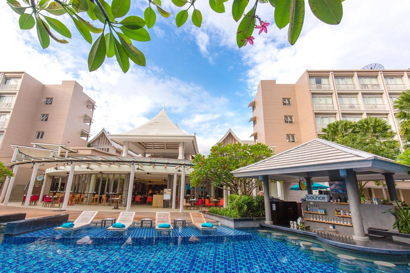 Grand Mercure Phuket Patong