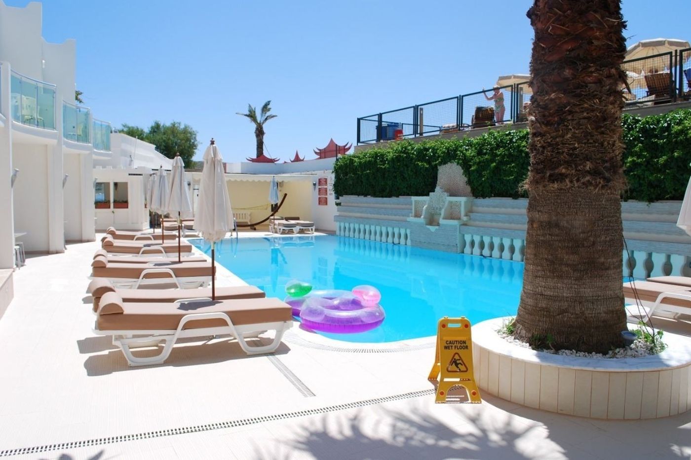 Erta Soyak Beach Hotel