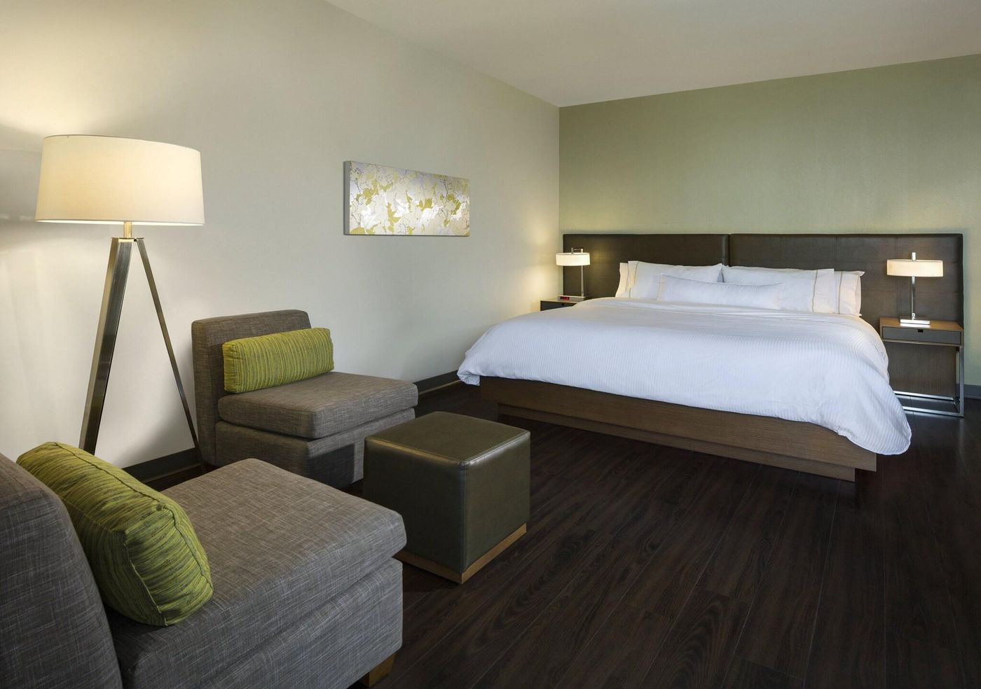 Element-Vancouver-Metrotown-Room-24