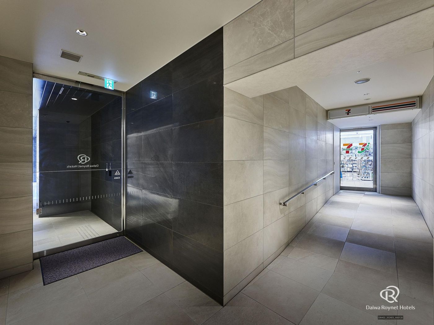 Daiwa Roynet Hotel Nishishinjuku-Japan-TOKYO-General view-7