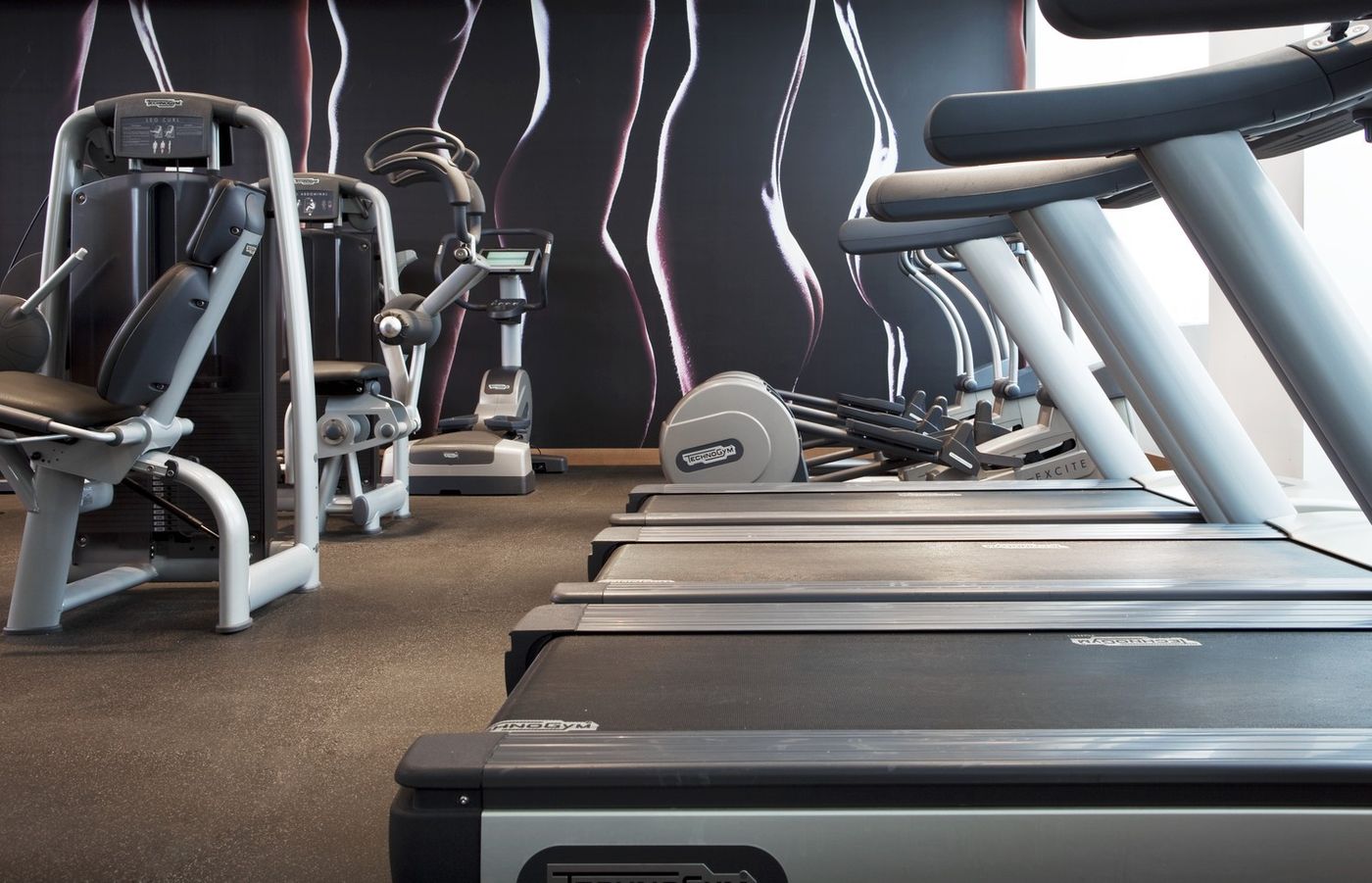 W-Hotel-Boston-Sports-and-Entertainment-88