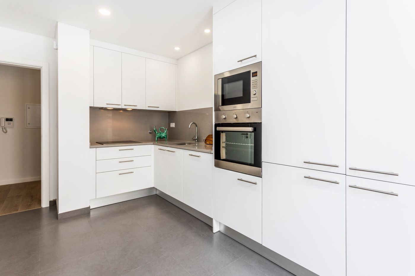 You-and-the-sea-Room-18