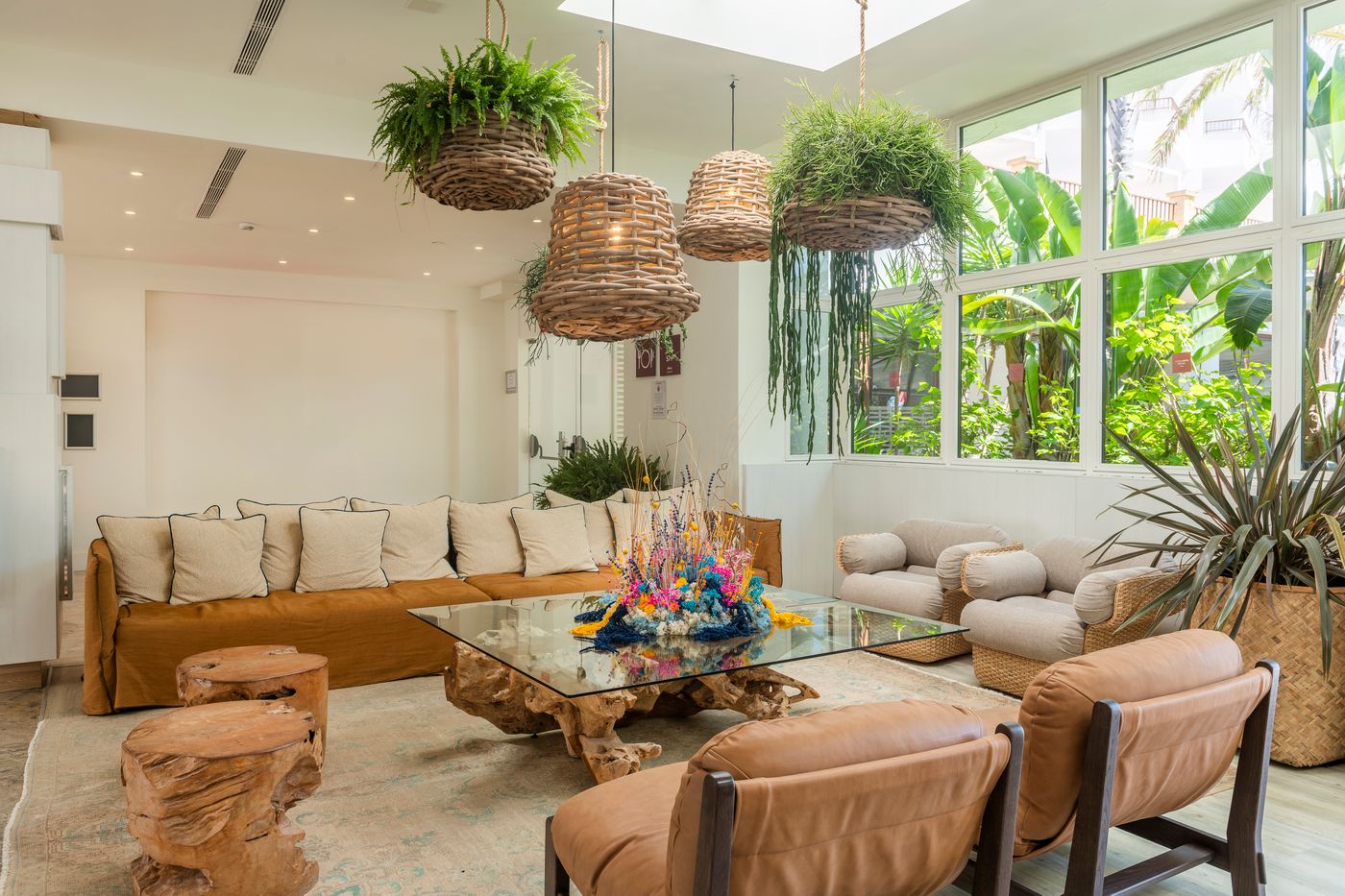 Leonardo-Royal-Hotel-Ibiza-Santa-Eulalia-Lobby-50