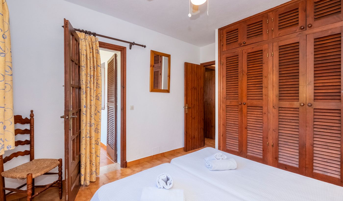 Son-Bou-Gardens-Room-60