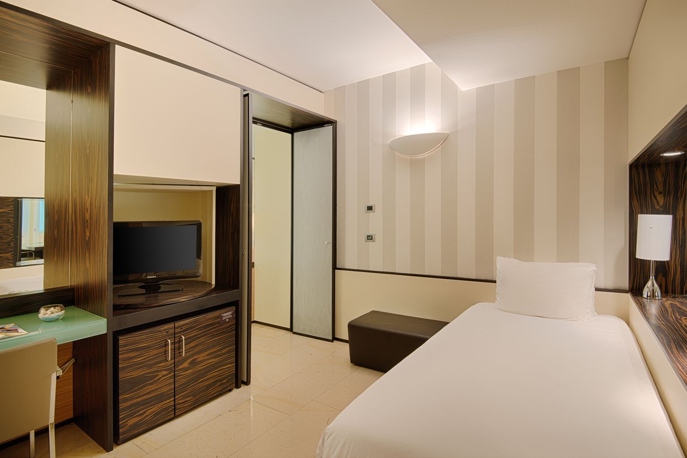 NH-Venezia-Laguna-Palace-Room-18