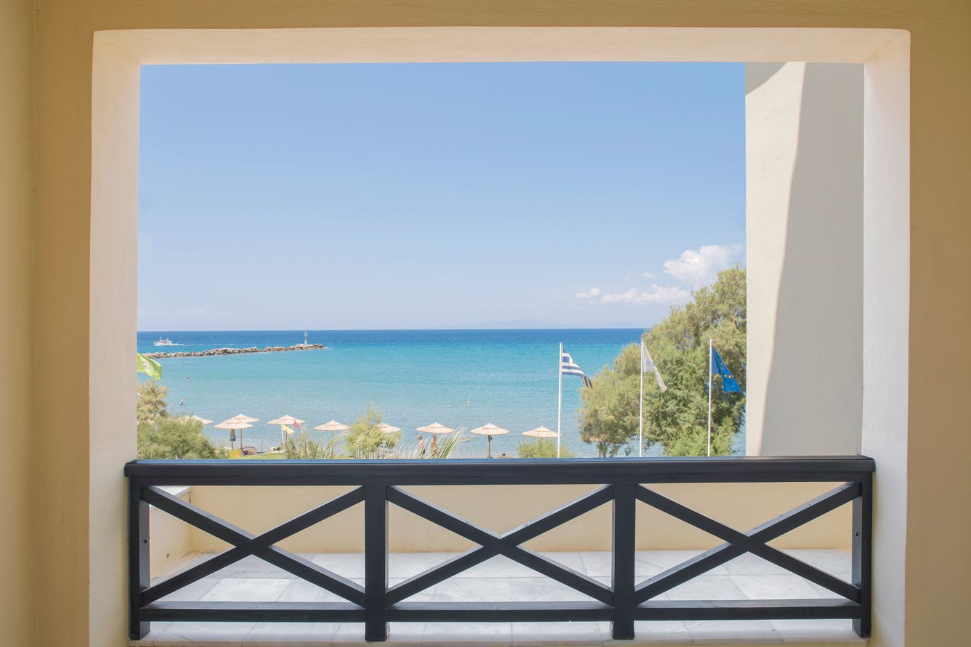 Samaina-Inn-Hotel-Room-35