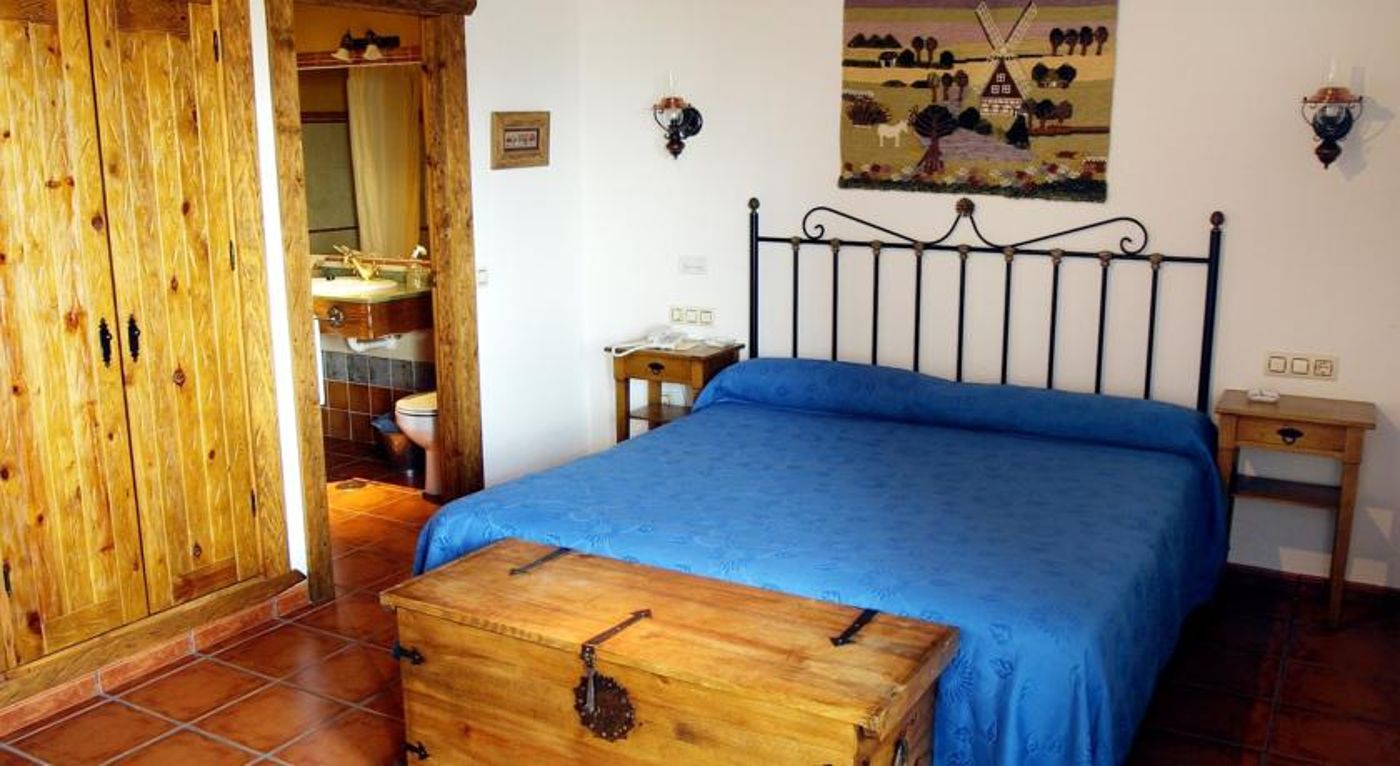 Rural Almazara Hotel