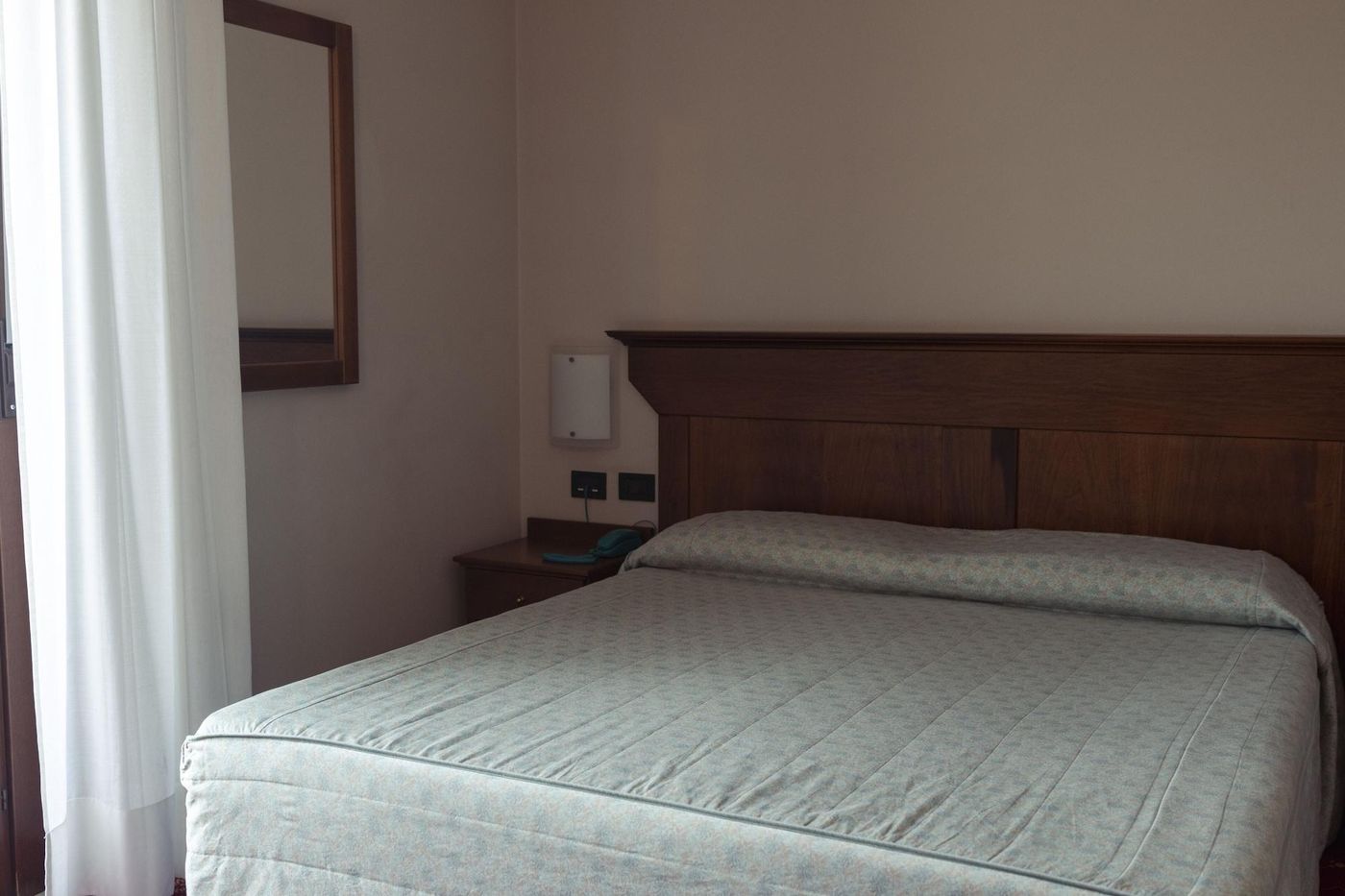 Hotel La Pina-Italy-Rezzato-Room-6