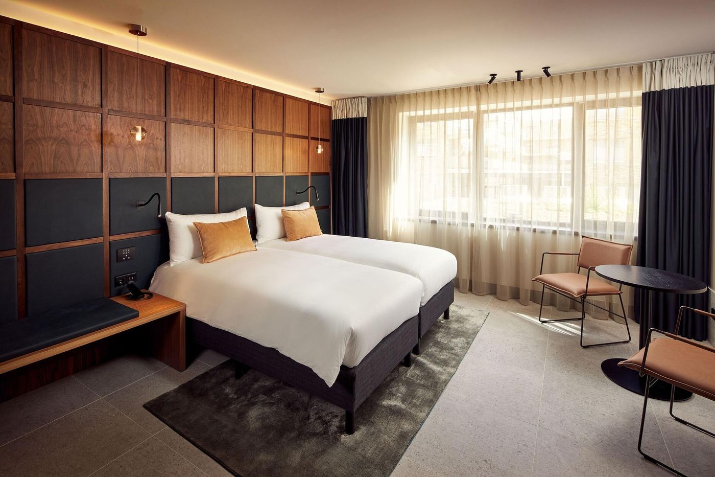 Met-Hotel-Amsterdam-Room-5